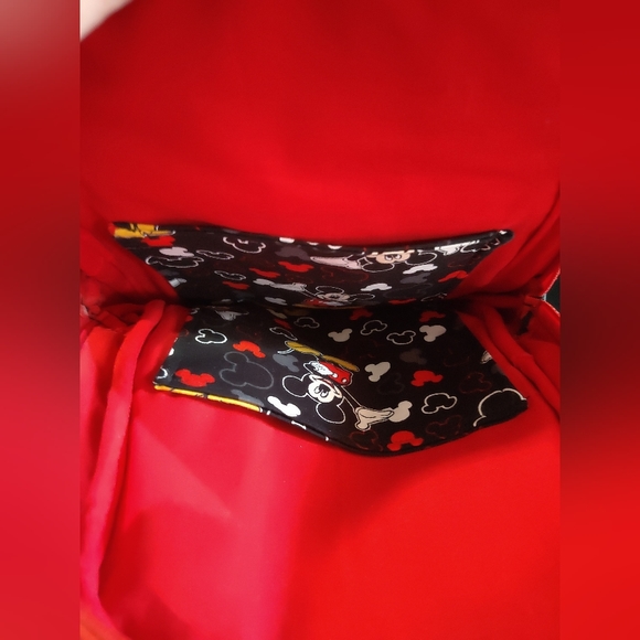 Mickey Mouse Sling Bag Backpack Adjustable Single Strap Disneyland Knapsack (t3) - Picture 5 of 8